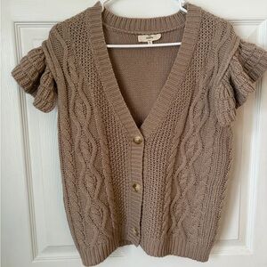 Women's Cable Knit Button-Down Sweater Vest Entro